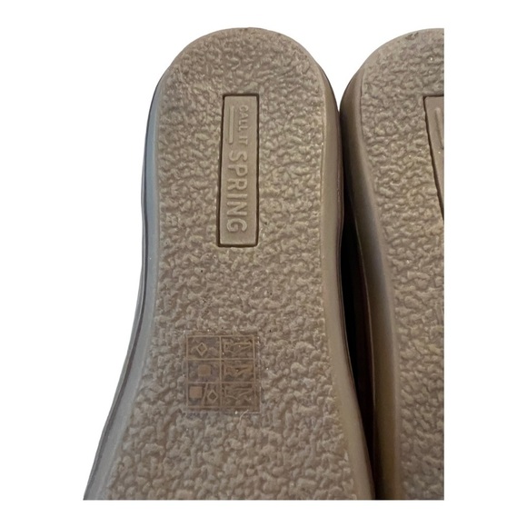 Call it Spring Urias Cognac Girls Size 6 Vegan Faux Fur Lined Lace Up Boots NIB - Picture 10 of 16